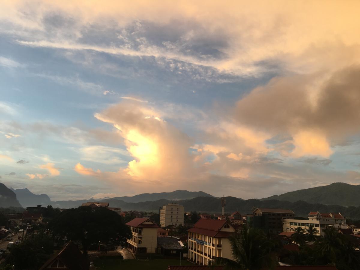 Eden De Vang Vieng Hotel Dış mekan fotoğraf